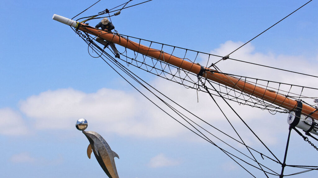 Jib Boom and Dolphin