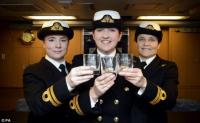 Lieutenants Maxine Stiles, Alexandra Olsson and Penny Thackray (left-right) the first female RN submariners