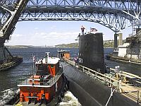 450px-Nautilus_(SSN_571)_Groton_CT_2002_May_08